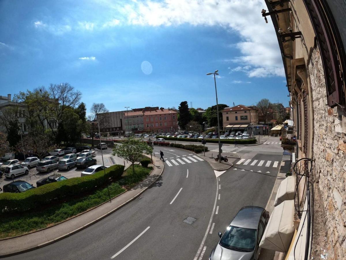 Lukadorajana Pula City Center 外观 照片